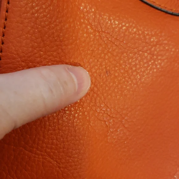 Tignanello Shoulder Bag - Picture 10 of 14